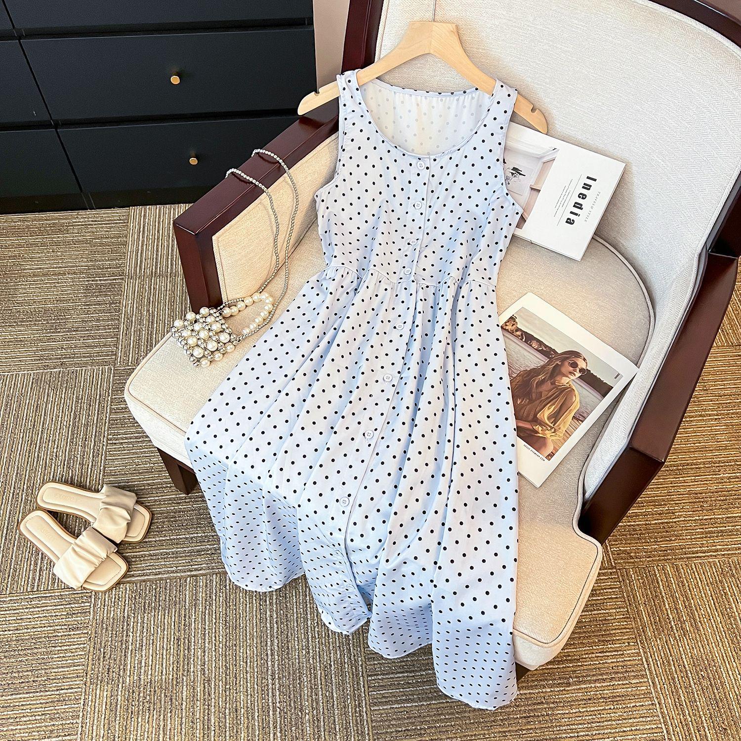 Women s Summer 2025 Petite Polka Dot Sleeveless Vest Dress – French Tea Break Style, Slimming Long Design S - Premium
Women s Summer 2025 Petite Polka Dot Sleeveless Vest Dress – French Tea Break Style, Slimming Long Design S - Premium