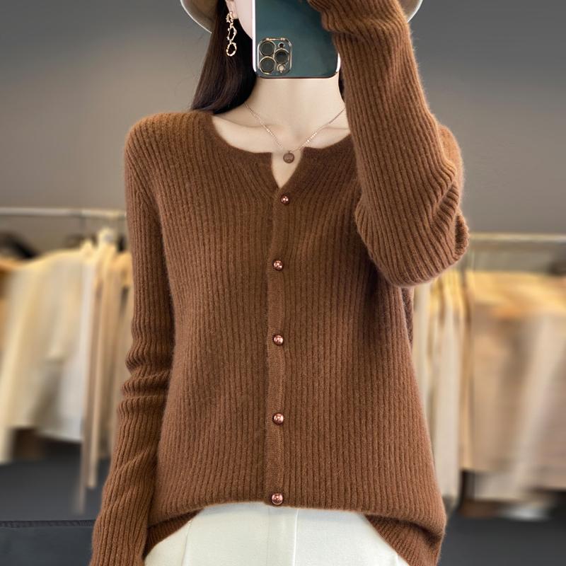 Женский кардиган Qinghe Cashmere из 30% кашемира - Мягкий и теплый свитер из шерстяной смеси L темно-коричневого
Женский кардиган Qinghe Cashmere из 30% кашемира - Мягкий и теплый свитер из шерстяной смеси L темно-коричневого