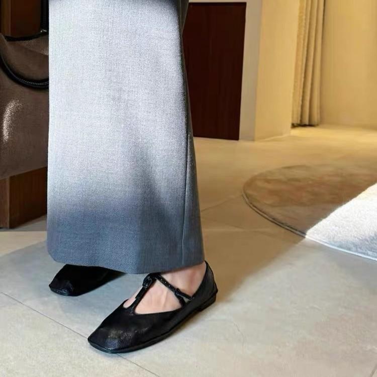French retro light mouth T-shaped buckle square head flat bottom Mary Jane shoes women s ballet shoes versatile single shoes 40 чорний
French retro light mouth T-shaped buckle square head flat bottom Mary Jane shoes women s ballet shoes versatile single shoes 40 чорний