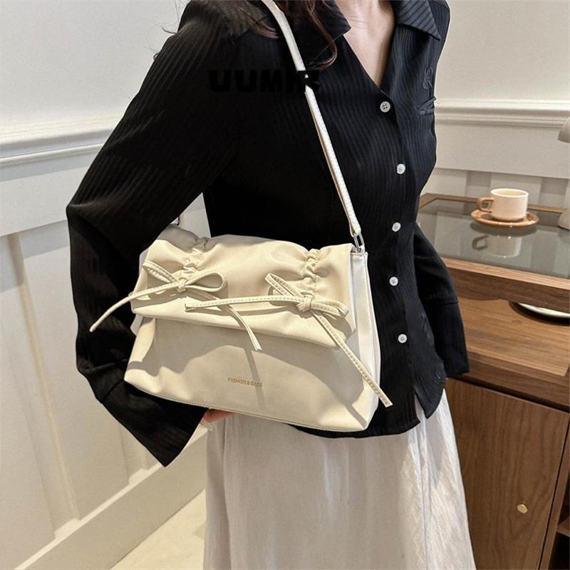 Leisure Fashion Simplicity Casual Large Capacity Crossbody Shoulder Bag
Leisure Fashion Simplicity Casual Large Capacity Crossbody Shoulder Bag