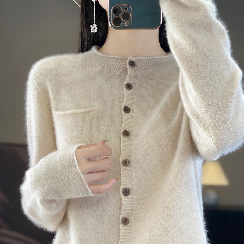 Женский кашемировый кардиган с круглым вырезом, 95% шерсть, зимний вязаный пуловер, осенний свитер, кашемировый свитер L бежевый
Женский кашемировый кардиган с круглым вырезом, 95% шерсть, зимний вязаный пуловер, осенний свитер, кашемировый свитер L бежевый