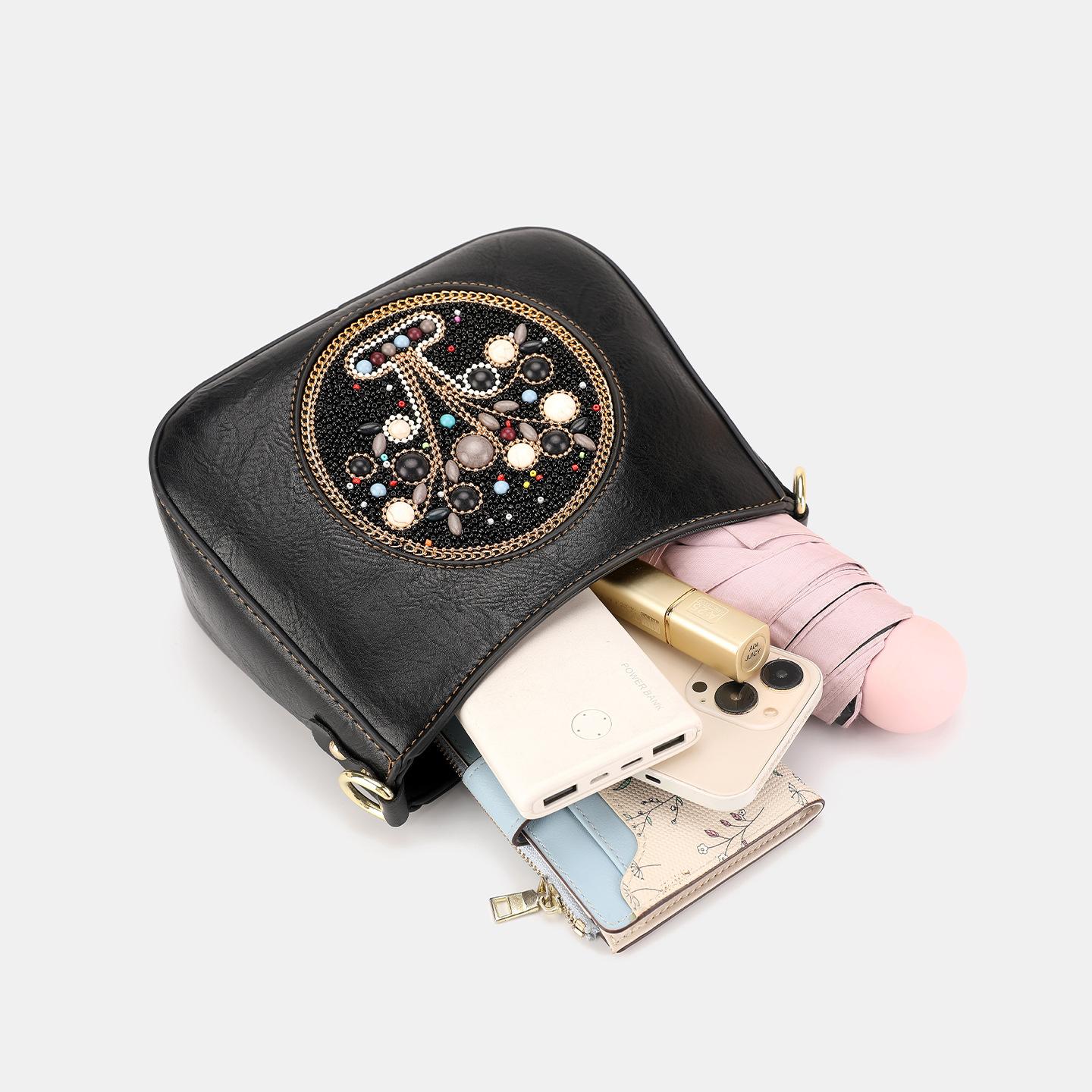 Национальный стиль легкая роскошь ощущение мягкий прочный модный изысканный легкий для поездок на работу на открытом воздухе пляжная кроссбоди сумка через плечо
Национальный стиль легкая роскошь ощущение мягкий прочный модный изысканный легкий для поездок на работу на открытом воздухе пляжная кроссбоди сумка через плечо