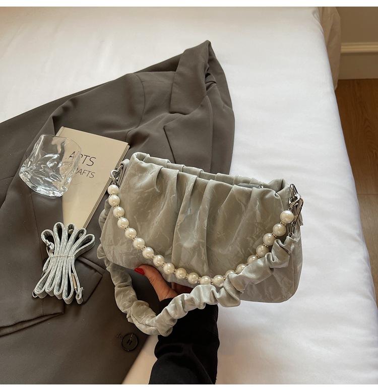 Нишевая сумка женская новая летняя модная сумка-мессенджер на одно плечо подмышку плиссированная сумка-облако серебряный