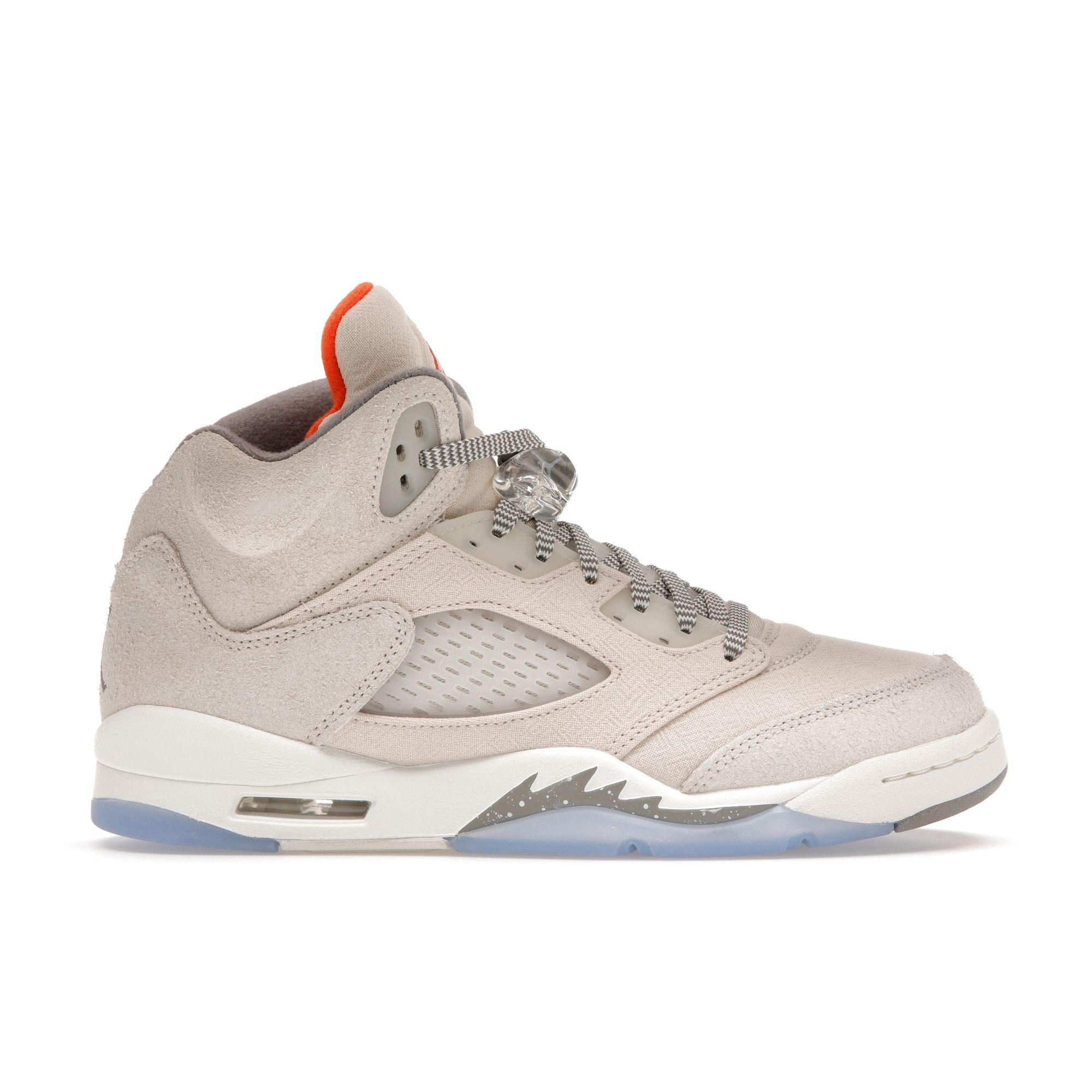 Air Jordan 5 Retro SE Craft GS Light Orewood Brown Детские кроссовки Кремовый Safety-Orange Flat-Pewter FD9220-180 35.5
Air Jordan 5 Retro SE Craft GS Light Orewood Brown Детские кроссовки Кремовый Safety-Orange Flat-Pewter FD9220-180 35.5