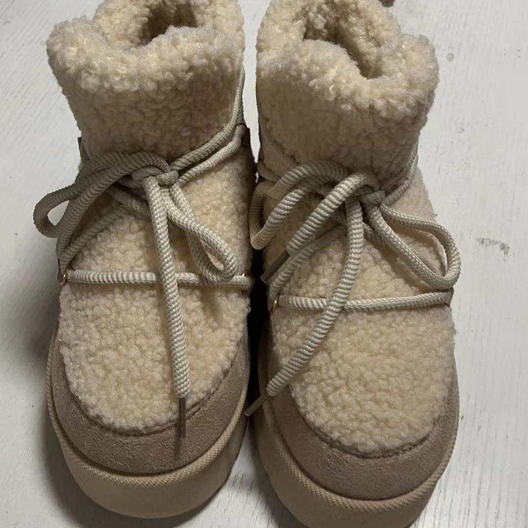 Женские зимние теплые флисовые сапоги из искусственной замши, нескользящие ботинки на толстой платформе с подкладкой из искусственного меха, женские короткие ботинки для ходьбы с пушистым верхом 41 бежевый
Женские зимние теплые флисовые сапоги из искусственной замши, нескользящие ботинки на толстой платформе с подкладкой из искусственного меха, женские короткие ботинки для ходьбы с пушистым верхом 41 бежевый