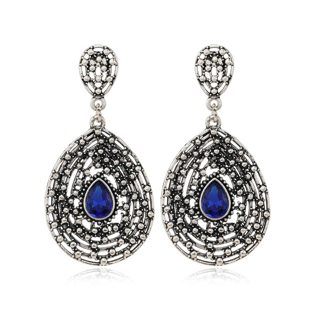 Винтажные серьги-гвоздики с каплями бриллиантов в стиле бохо темно-синий
Винтажные серьги-гвоздики с каплями бриллиантов в стиле бохо темно-синий