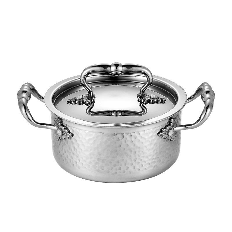 New Hammer Pattern Stainless Steel Three-Layer Gold-Plated Hot Pot with Lid (Clear Soup Pot, 304 Steel) 16cm Clear Soup Small Pot (No Lid)
New Hammer Pattern Stainless Steel Three-Layer Gold-Plated Hot Pot with Lid (Clear Soup Pot, 304 Steel) 16cm Clear Soup Small Pot (No Lid)
