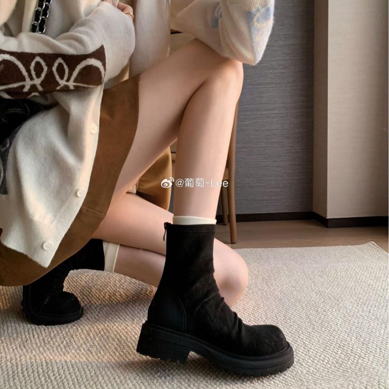 ! Seoul Weekend Trendy Thick Bottom Round Head Folded Back Zipper Skinny Boots 40
! Seoul Weekend Trendy Thick Bottom Round Head Folded Back Zipper Skinny Boots 40