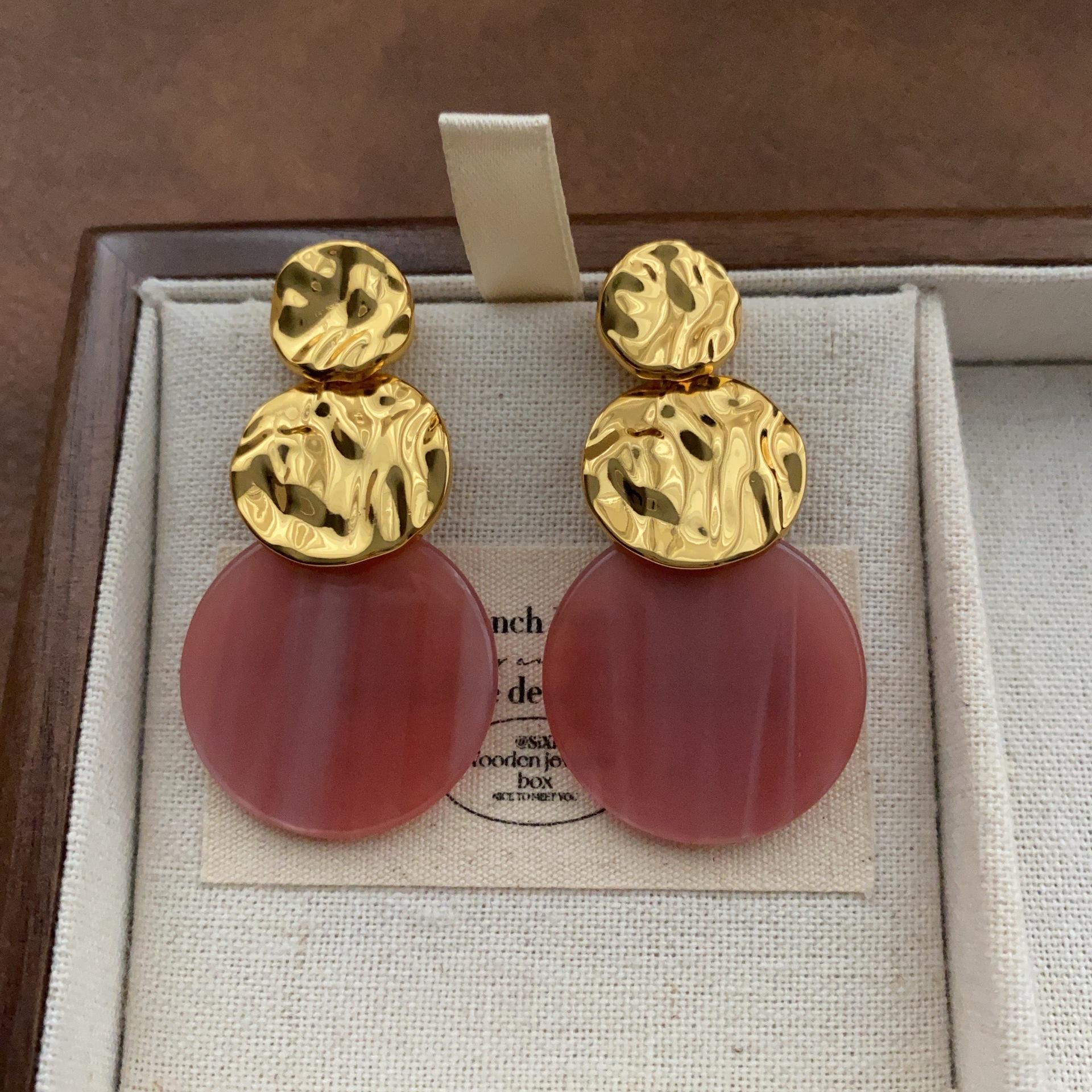 Sweet and cool pleated colored pattern acetate disc earrings, earrings, resin, high-end art niche design, light luxury earrings, women
Sweet and cool pleated colored pattern acetate disc earrings, earrings, resin, high-end art niche design, light luxury earrings, women