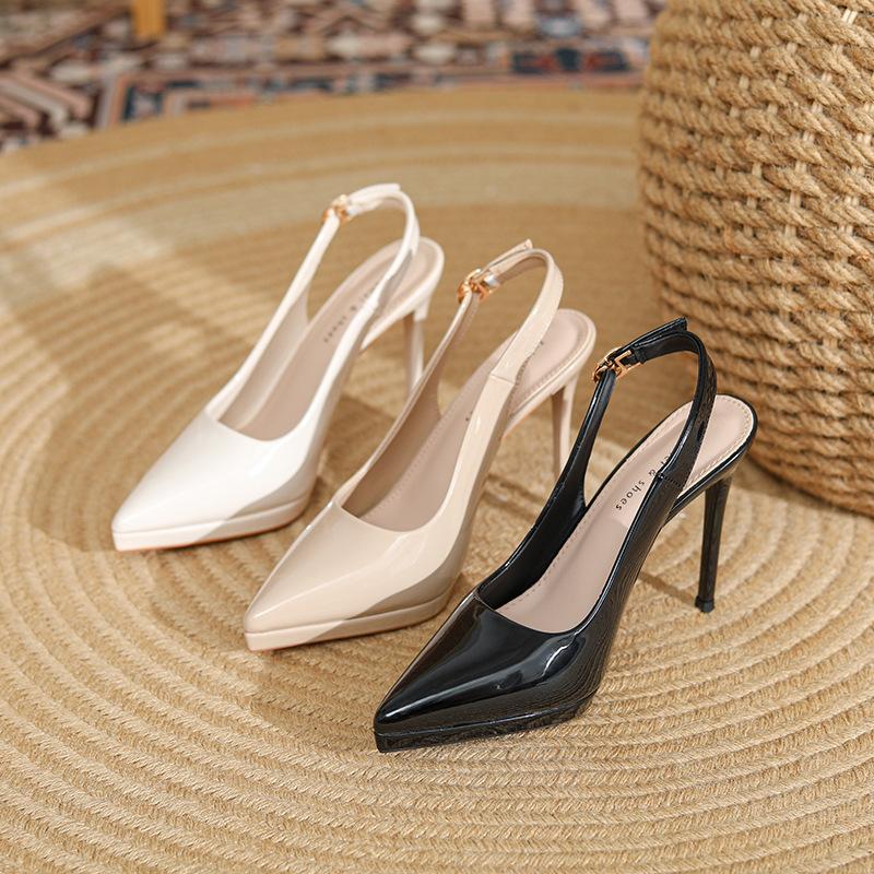 8088C pointed thin heel high heels women s summer new sexy rear empty high heel sandals fairy style Korean version single shoes 34
8088C pointed thin heel high heels women s summer new sexy rear empty high heel sandals fairy style Korean version single shoes 34