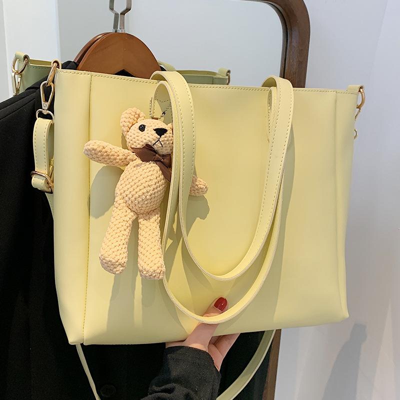 Large Capacity Bag Summer New Trendy Fashion Shoulder Bag Versatile Commuter Niche Design Tote Bag жёлтый
Large Capacity Bag Summer New Trendy Fashion Shoulder Bag Versatile Commuter Niche Design Tote Bag жёлтый