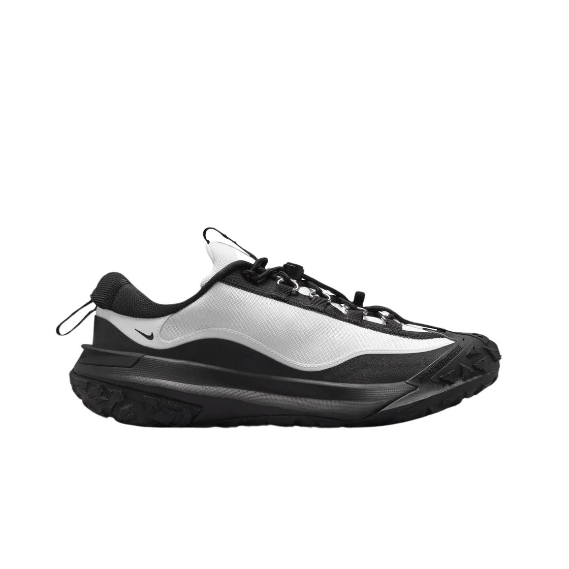 Мужские кроссовки Nike x Comme des Garcons Homme Plus ACG Mountain Fly 2 Low Black White FZ3311-101
Мужские кроссовки Nike x Comme des Garcons Homme Plus ACG Mountain Fly 2 Low Black White FZ3311-101