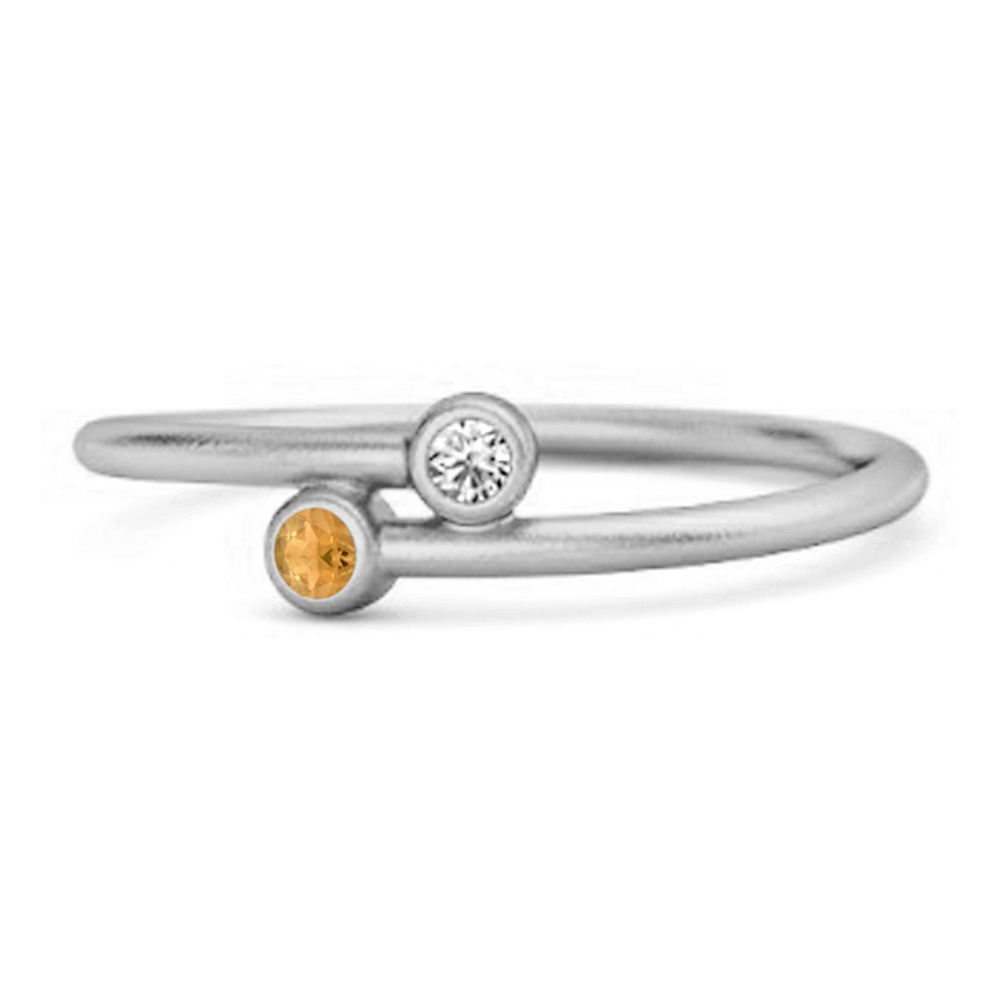 Citrine White Topaz Minimalist Bypass Ring- 925 Sterling Silver 9.5 білий
Citrine White Topaz Minimalist Bypass Ring- 925 Sterling Silver 9.5 білий