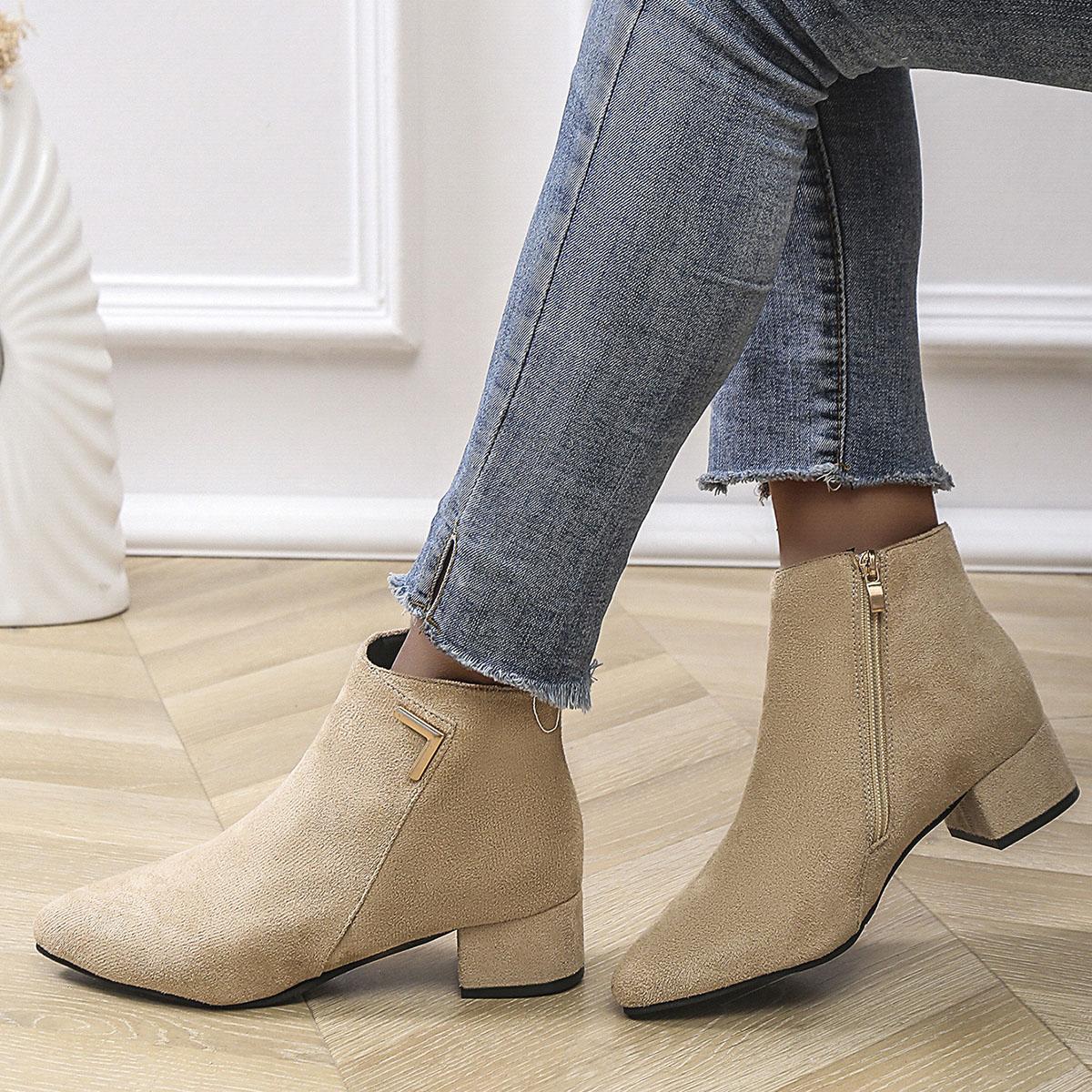 Мода Comemore Весна Осень Мода Замшевые Ботильоны Женские Однотонные На молнии Женская Обувь Металлическая Декорация Острый Носок Короткие Ботильоны 35 абрикосовый
Мода Comemore Весна Осень Мода Замшевые Ботильоны Женские Однотонные На молнии Женская Обувь Металлическая Декорация Острый Носок Короткие Ботильоны 35 абрикосовый