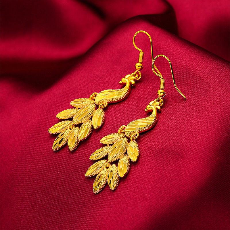 Peacock Display Golden Texture Earrings: Trendy Alloy Fashion Jewelry for Women
Peacock Display Golden Texture Earrings: Trendy Alloy Fashion Jewelry for Women