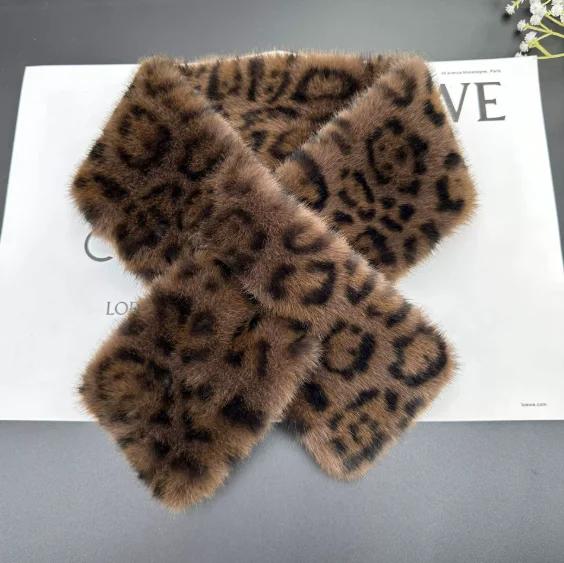 Winter Leopard Faux Rabbit Fur Scarf Women Girls Scarf Soft Plush Scarves Solid Color Neck Collar Warmer Stuff Christma Gift темно-коричневого
Winter Leopard Faux Rabbit Fur Scarf Women Girls Scarf Soft Plush Scarves Solid Color Neck Collar Warmer Stuff Christma Gift темно-коричневого
