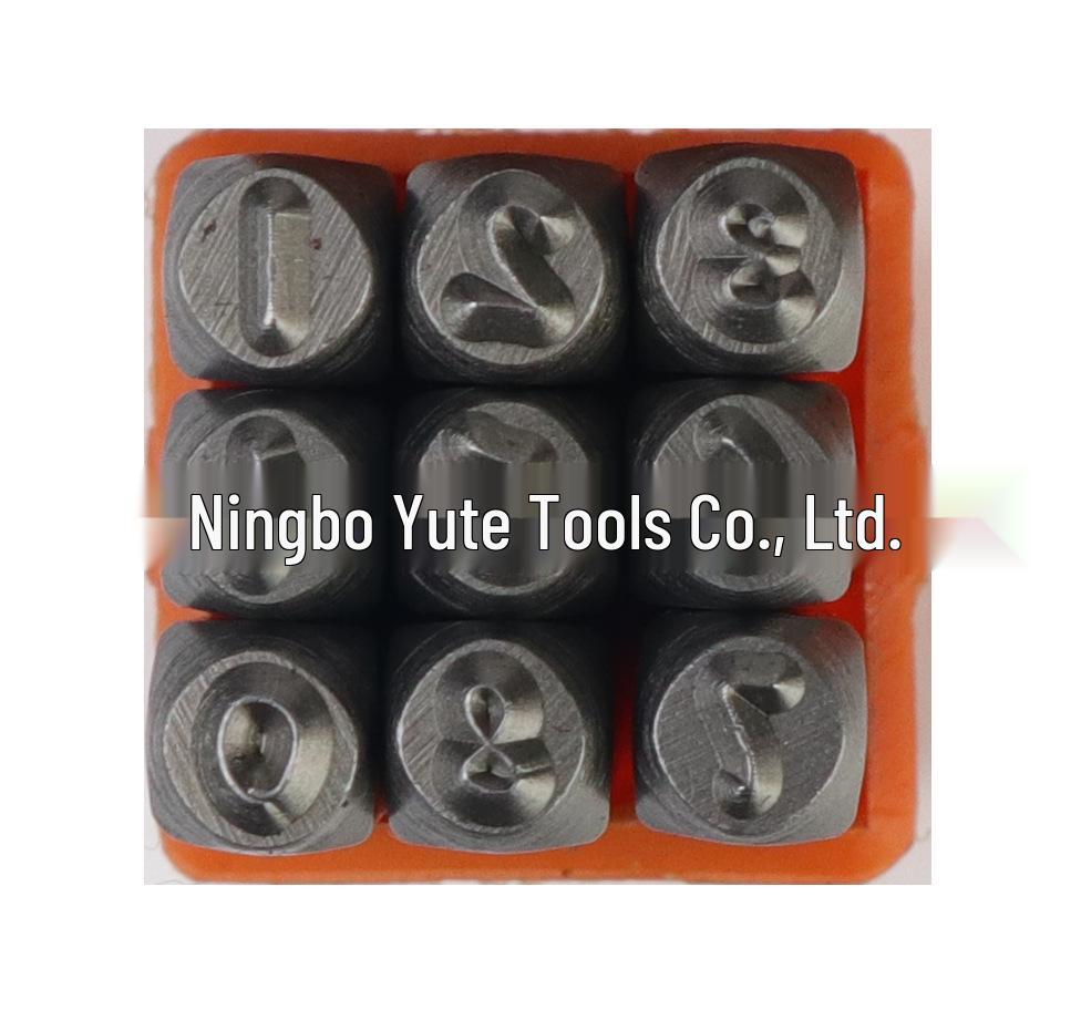 Набор стальных штампов с художественным шрифтом из 27 предметов для самостоятельного изготовления изделий из кожи и ювелирных изделий
Набор стальных штампов с художественным шрифтом из 27 предметов для самостоятельного изготовления изделий из кожи и ювелирных изделий