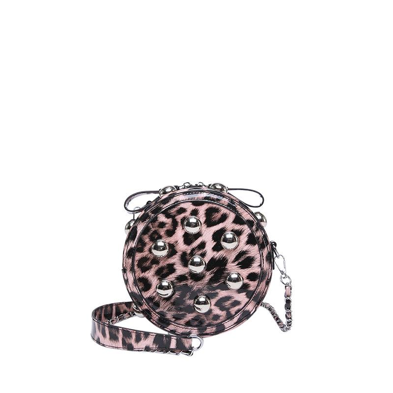 Leopard Print Handbag Luxury Rivet Studded Shoudler Bags For Women 2025 Mini Round Crossbody Bag PU Leather Purse Bolsa Circular
Leopard Print Handbag Luxury Rivet Studded Shoudler Bags For Women 2025 Mini Round Crossbody Bag PU Leather Purse Bolsa Circular