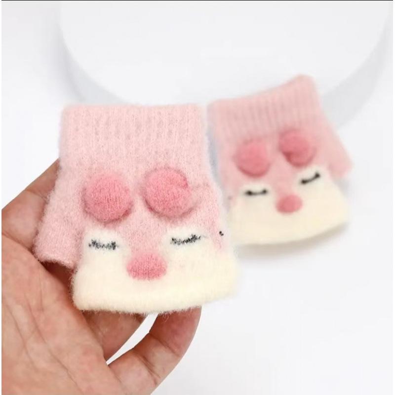 Тонкие осенне-зимние детские перчатки без пальцев с милым дизайном кролика для малышей One size (0-3 years)
Тонкие осенне-зимние детские перчатки без пальцев с милым дизайном кролика для малышей One size (0-3 years)