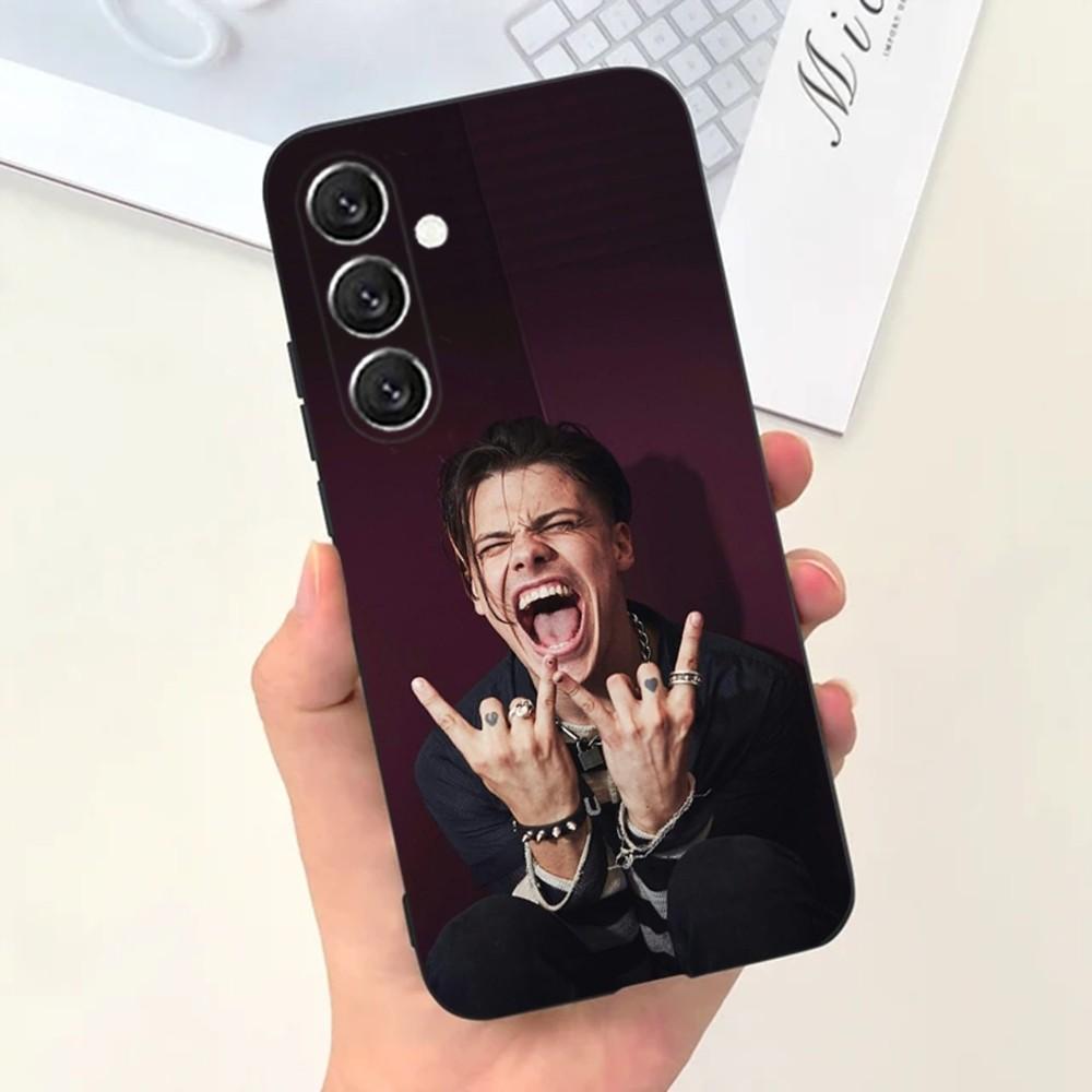 Y-Yungblud Singer Phone Case Phone Case For Samsung S25,S24,S21,S22,S23,S30,Ultra,S20,Plus,Fe,Lite,Note,10,9,5G Black Cover Samsung S24
Y-Yungblud Singer Phone Case Phone Case For Samsung S25,S24,S21,S22,S23,S30,Ultra,S20,Plus,Fe,Lite,Note,10,9,5G Black Cover Samsung S24