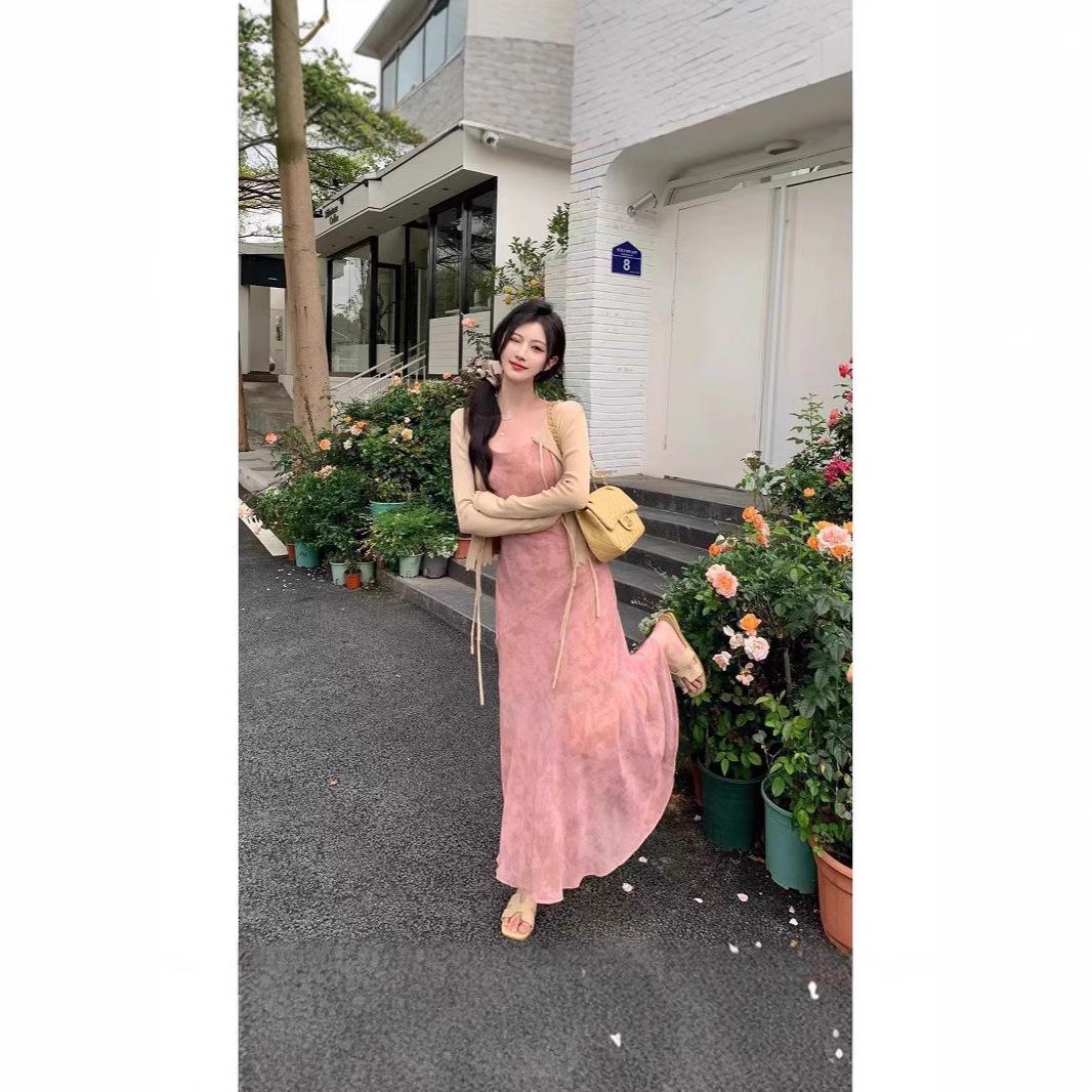 Women s Pink Floral Fishtail Suspender Dress - Summer Waist-Cinching & Hip-Hugging Design Extra Large
Women s Pink Floral Fishtail Suspender Dress - Summer Waist-Cinching & Hip-Hugging Design Extra Large