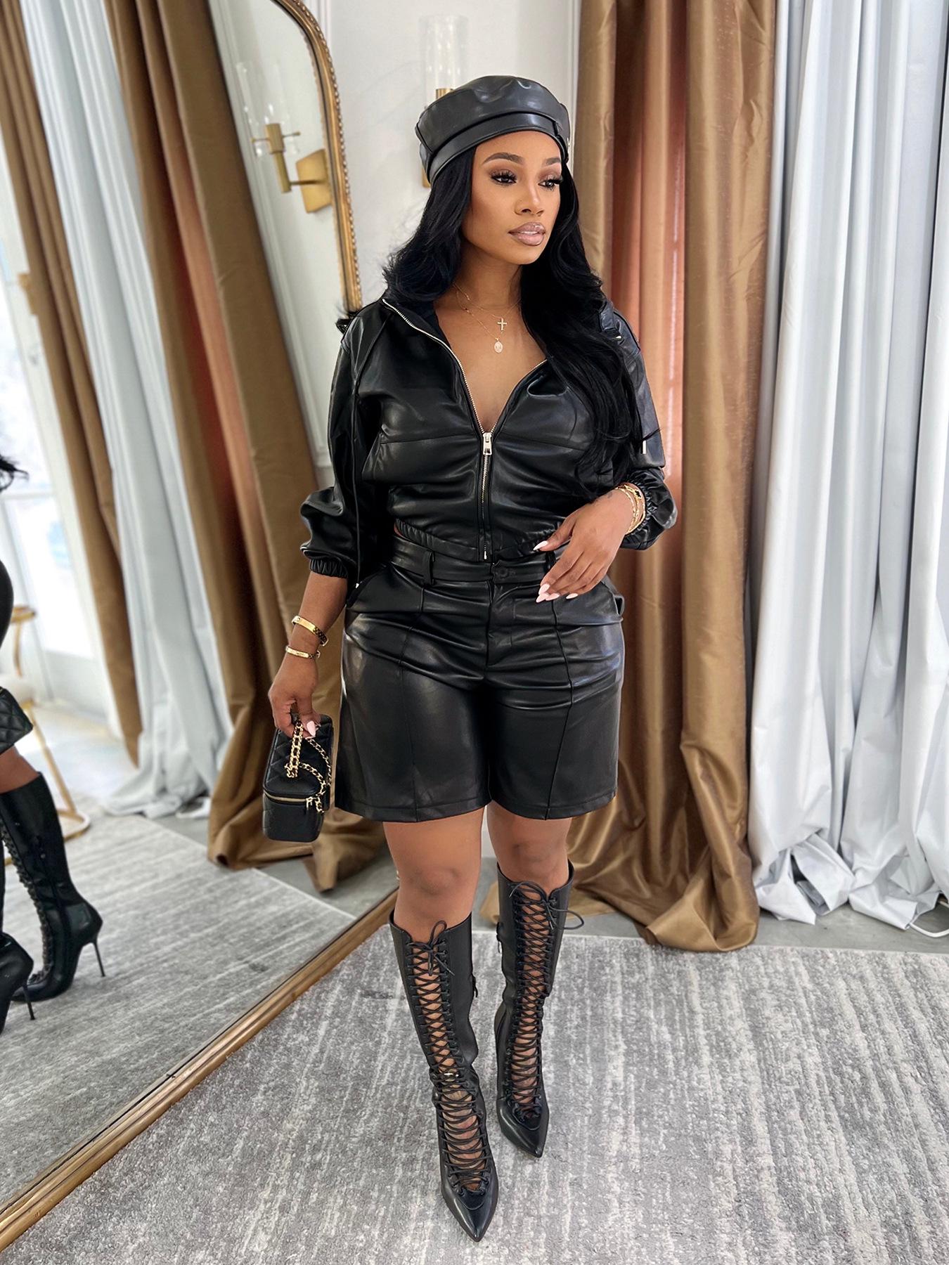 TW810 Women s Sexy Leather Hooded Long Sleeve Shorts Set XL чёрный
TW810 Women s Sexy Leather Hooded Long Sleeve Shorts Set XL чёрный