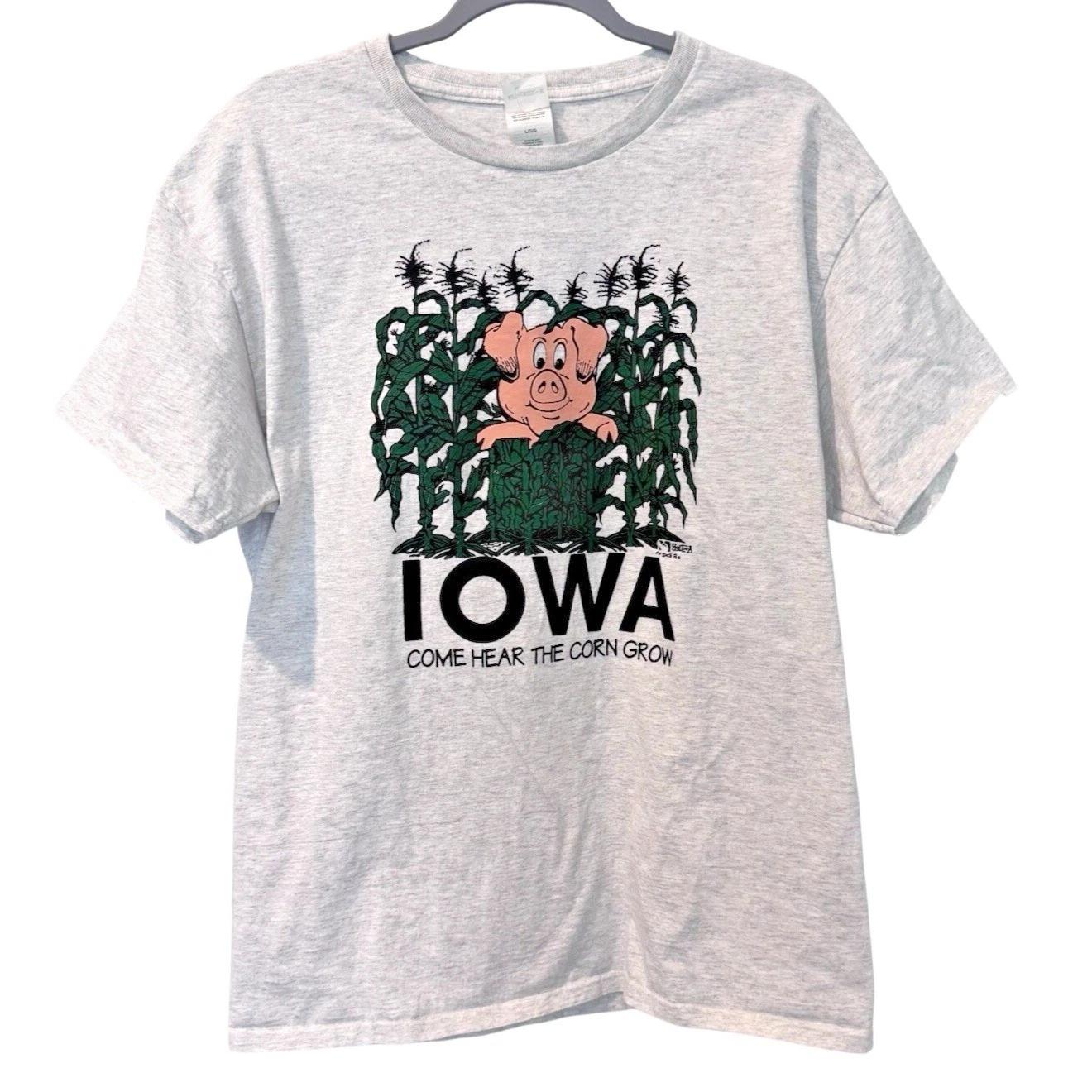 Iowa Farm Graphic Funny T-Shirt Pig Corn Come Hear the Corn Grow Hanes Large 2XL
Iowa Farm Graphic Funny T-Shirt Pig Corn Come Hear the Corn Grow Hanes Large 2XL
