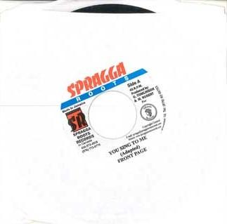 7-дюймовая пластинка ПЕРВАЯ СТРАНИЦА - Ты Подаешь Мне Знак NONE SPRAGGA ROOTS Ямайское Регги, Ска и Даб Б/У
7-дюймовая пластинка ПЕРВАЯ СТРАНИЦА - Ты Подаешь Мне Знак NONE SPRAGGA ROOTS Ямайское Регги, Ска и Даб Б/У
