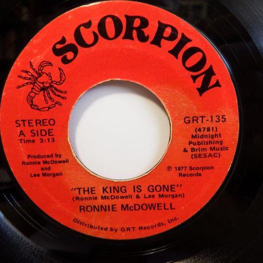7inch Record RONNIE MCDOWELL - The King Is Gone GRT135 Scorpion Record 1977 US Rock Used
7inch Record RONNIE MCDOWELL - The King Is Gone GRT135 Scorpion Record 1977 US Rock Used