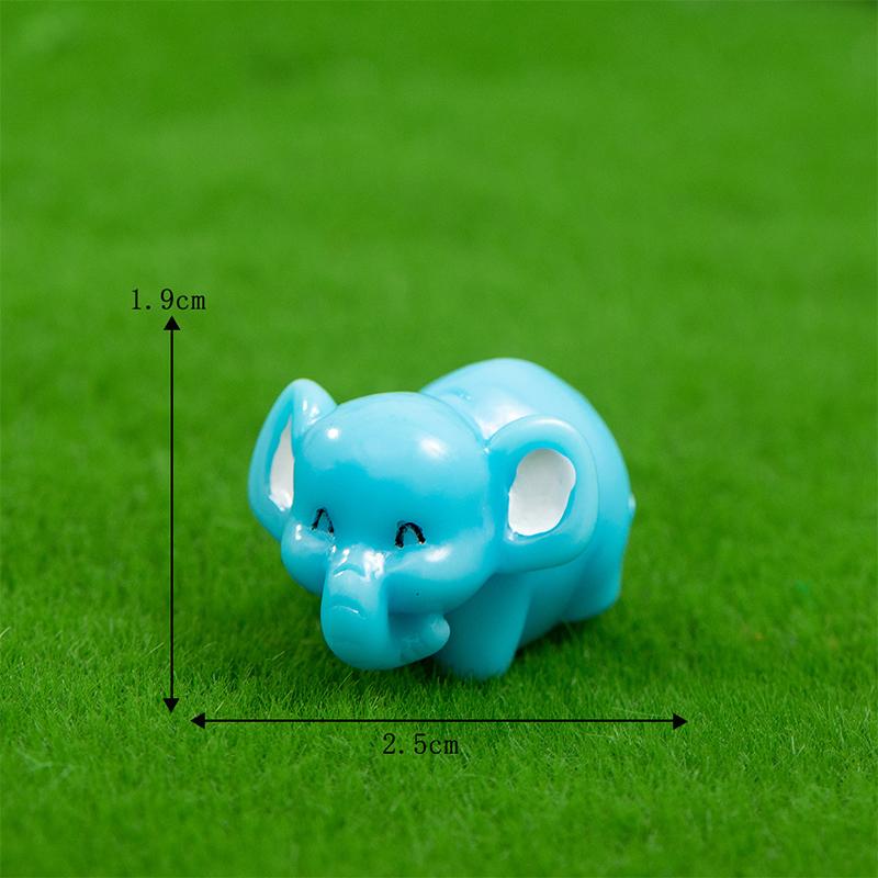 Прикраси із зображенням слона з мультфільму Каваї Кімната з тваринами Стіл Прикраса автомобіля Ремесла Подарунки
Прикраси із зображенням слона з мультфільму Каваї Кімната з тваринами Стіл Прикраса автомобіля Ремесла Подарунки