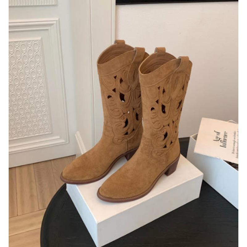 Cowhide version~ Spice Girl thick heel pointed knight boots women s hollow embroidery mid-tube western cowboy boots 40
Cowhide version~ Spice Girl thick heel pointed knight boots women s hollow embroidery mid-tube western cowboy boots 40