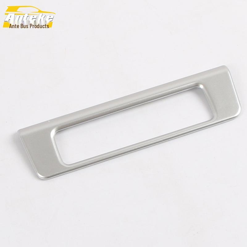 Применимо для 2020 Mazda 3 Накладка нижней левой центральной консоли и наклейка с блестками на переключатель фар
Применимо для 2020 Mazda 3 Накладка нижней левой центральной консоли и наклейка с блестками на переключатель фар