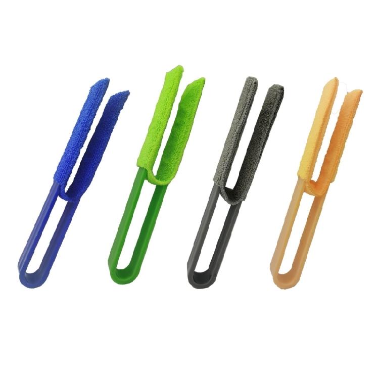 4 Pack Window Blinds Duster Brush with Ergonomic Handle and Washable Removable Microfiber Sleeves Car Vent Cleaner Tool 1
4 Pack Window Blinds Duster Brush with Ergonomic Handle and Washable Removable Microfiber Sleeves Car Vent Cleaner Tool 1