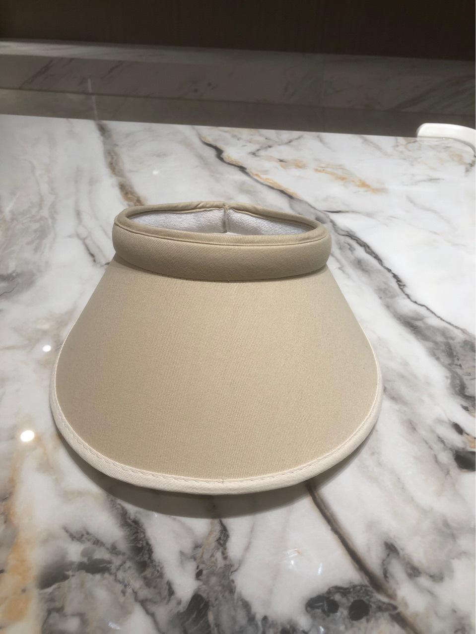 Женская розовая шляпа от солнца с широкими полями и защитой от УФ-лучей - Летний солнцезащитный козырек без верха Auto-adjust
Женская розовая шляпа от солнца с широкими полями и защитой от УФ-лучей - Летний солнцезащитный козырек без верха Auto-adjust