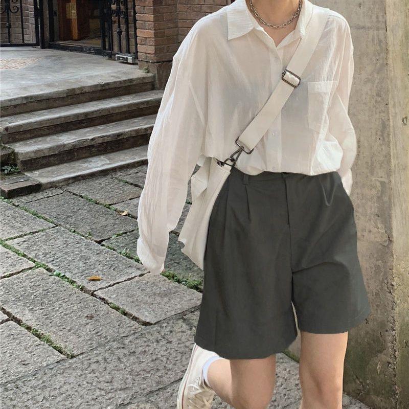 Women s Gray Summer A-Line Five-Point Shorts: Trendy, Petite, Casual Wide-Leg Pants 2XL (130-150 lbs)
Women s Gray Summer A-Line Five-Point Shorts: Trendy, Petite, Casual Wide-Leg Pants 2XL (130-150 lbs)