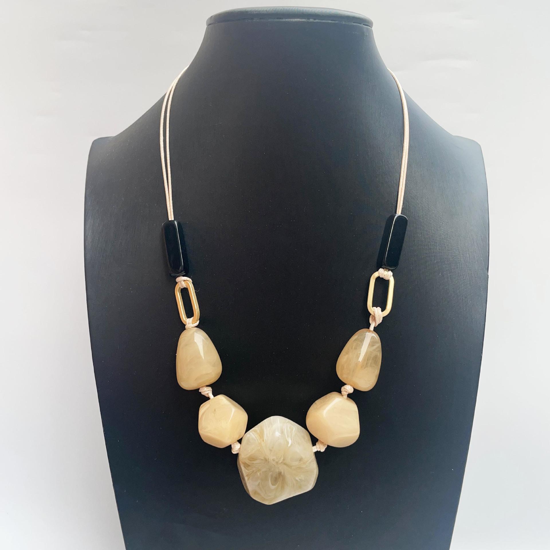 Irregular Geometric Acrylic Necklace for Women Beaded Vintage Jewelry Style Accessories верблюд
Irregular Geometric Acrylic Necklace for Women Beaded Vintage Jewelry Style Accessories верблюд