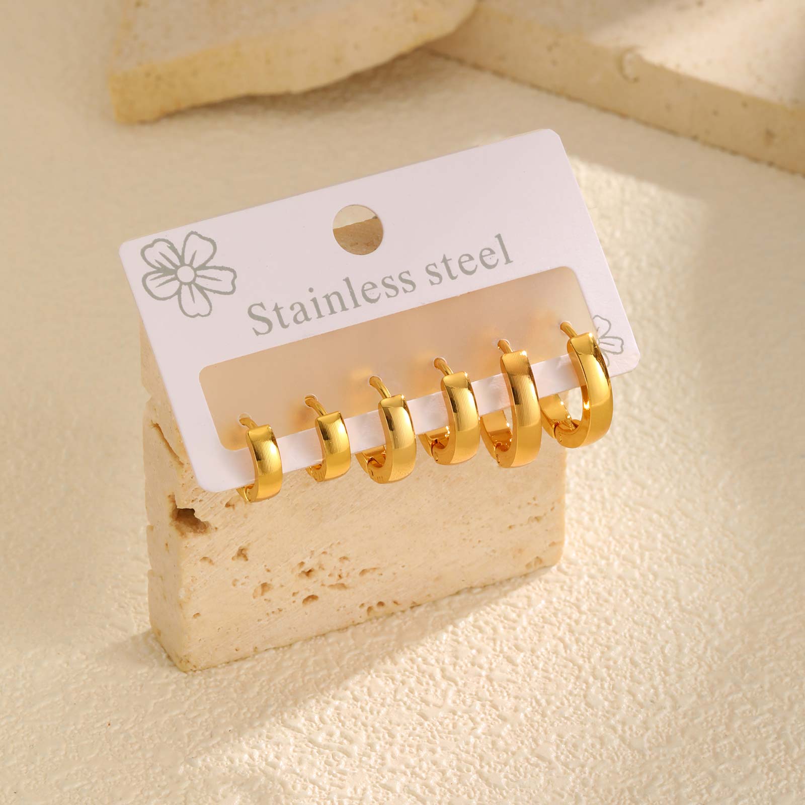 3pcs C-shaped Hoop Earrings for Women,Gold Plated Stainless Steel Earrings,High Polish Geometric Jewelry Gifts
3pcs C-shaped Hoop Earrings for Women,Gold Plated Stainless Steel Earrings,High Polish Geometric Jewelry Gifts