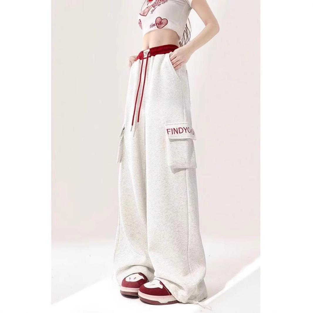 Retro Patchwork Cargo Sweatpants: American & Chinese Style, Loose Fit, Straight Leg, Women s with Pockets XL
Retro Patchwork Cargo Sweatpants: American & Chinese Style, Loose Fit, Straight Leg, Women s with Pockets XL