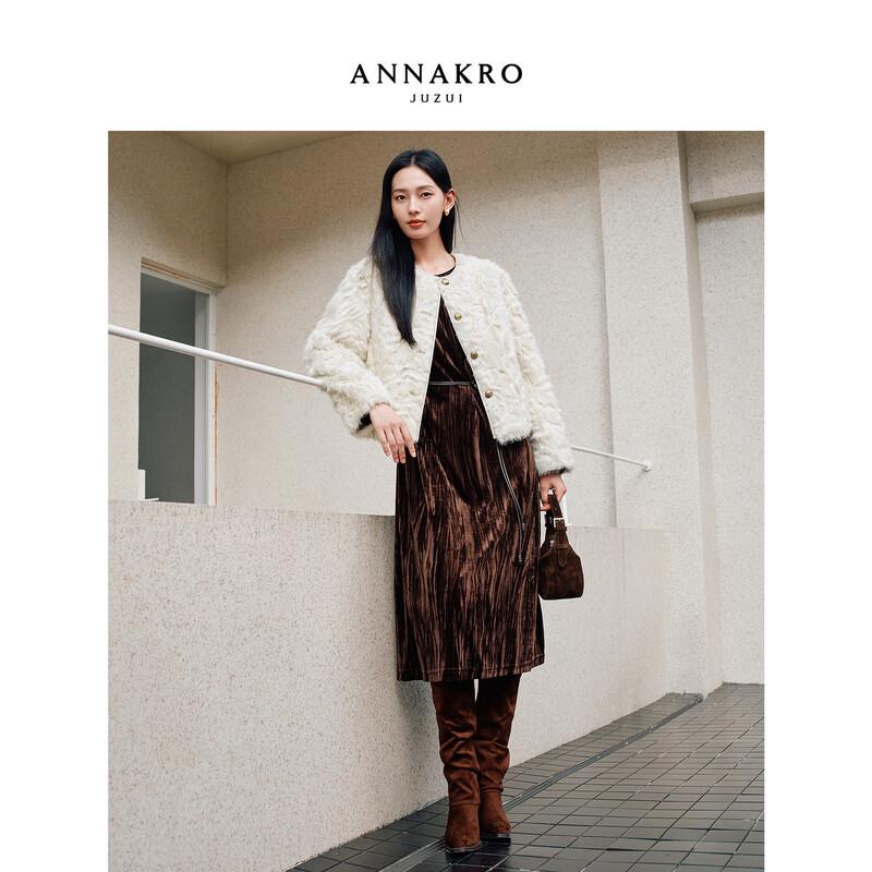 Juzhi Annakou Women s Faux Fur Short Jacket L
Juzhi Annakou Women s Faux Fur Short Jacket L