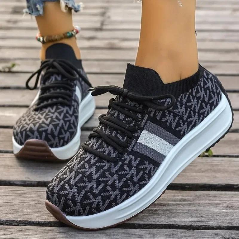 Fashion 2025 Women Wedges Sneakers Lace-Up Breathable Sports Shoes Casual Platform Female Footwear Ladies Vulcanized Shoes Zapatillas 36 чёрный
Fashion 2025 Women Wedges Sneakers Lace-Up Breathable Sports Shoes Casual Platform Female Footwear Ladies Vulcanized Shoes Zapatillas 36 чёрный