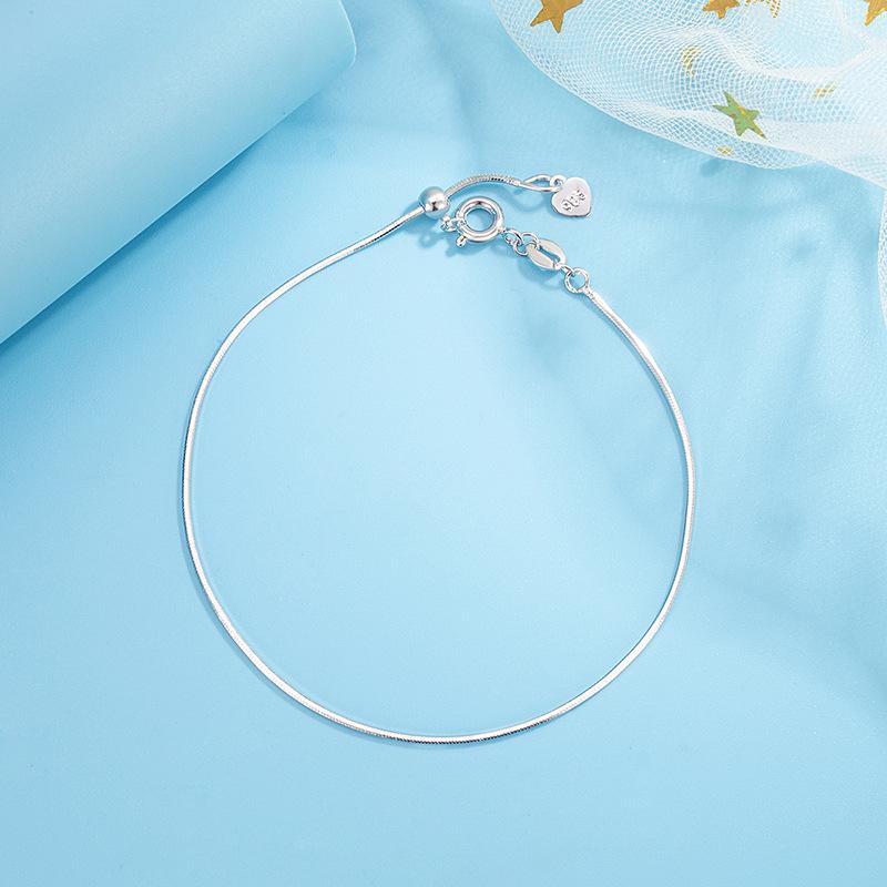 925 Sterling Silver Trendy Simple Snake Chains Bracelets For Women Homme Choker Chain Wedding Engagement Party Jewelry Gift серебряный
925 Sterling Silver Trendy Simple Snake Chains Bracelets For Women Homme Choker Chain Wedding Engagement Party Jewelry Gift серебряный