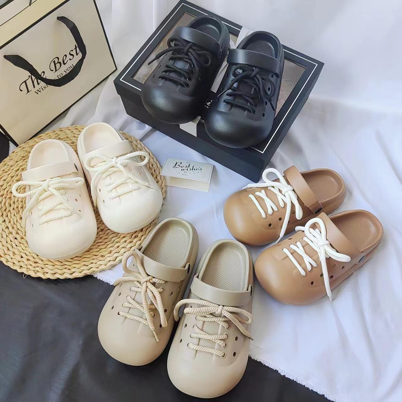 Sandals women s new summer straps hole shoes fashionable thick-soled two wear bag head slippers women wear flat bottom 36/37
Sandals women s new summer straps hole shoes fashionable thick-soled two wear bag head slippers women wear flat bottom 36/37