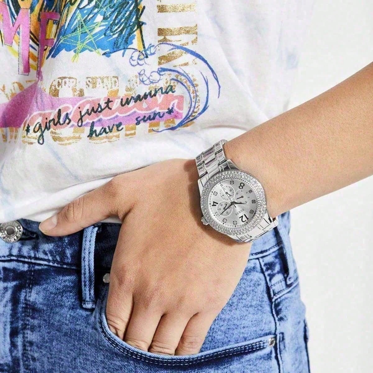 Guess Bedazzle Stylish Women s Stainless Steel Quartz Watch Round Dial for Women W1097L1
Guess Bedazzle Stylish Women s Stainless Steel Quartz Watch Round Dial for Women W1097L1