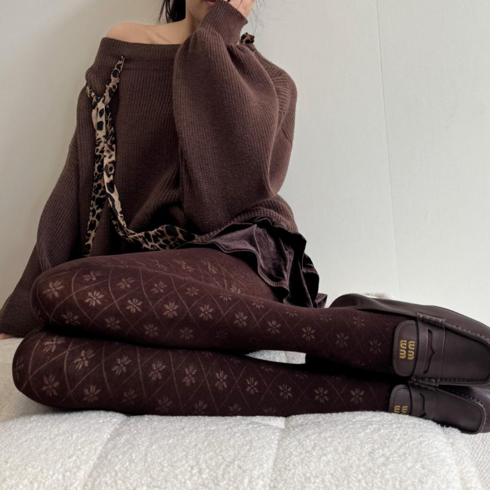 Sexy Autumn Snowflake Tights Cotton Seamless Base Layer Pantyhose Soft Embroidered Thin Stocking Women s Leggings One Size
Sexy Autumn Snowflake Tights Cotton Seamless Base Layer Pantyhose Soft Embroidered Thin Stocking Women s Leggings One Size