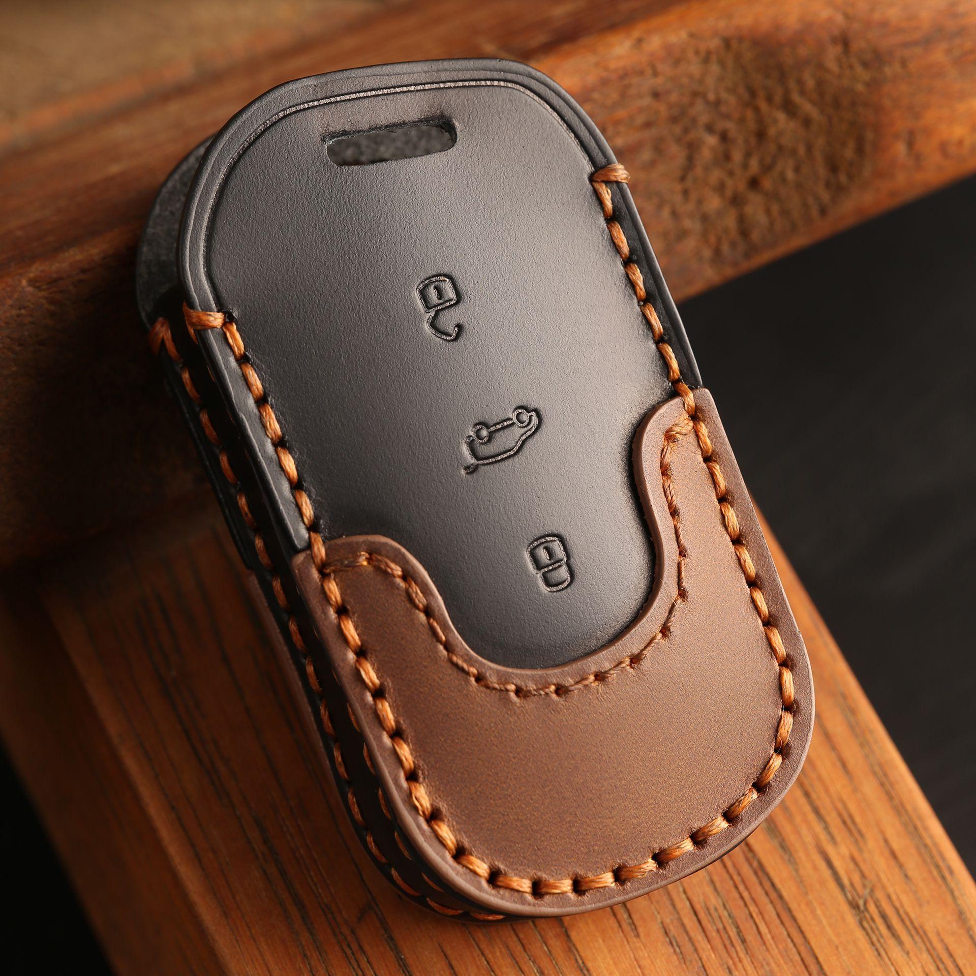 Suitable For Mahindra Car Key Cover Mahindra Handmade High-End Leather Key Case Ring
Suitable For Mahindra Car Key Cover Mahindra Handmade High-End Leather Key Case Ring