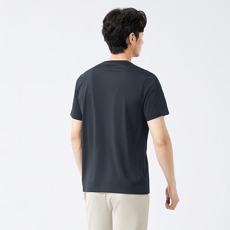 Septwolves Men s Chill Power Short-Sleeve T-Shirt XL
Septwolves Men s Chill Power Short-Sleeve T-Shirt XL