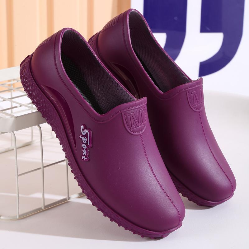Fashion Women s Rain Shoes Low-top Lightweight Water Shoes Kitchen Work Waterproof and Non-slip Rubber Shoes 36
Fashion Women s Rain Shoes Low-top Lightweight Water Shoes Kitchen Work Waterproof and Non-slip Rubber Shoes 36