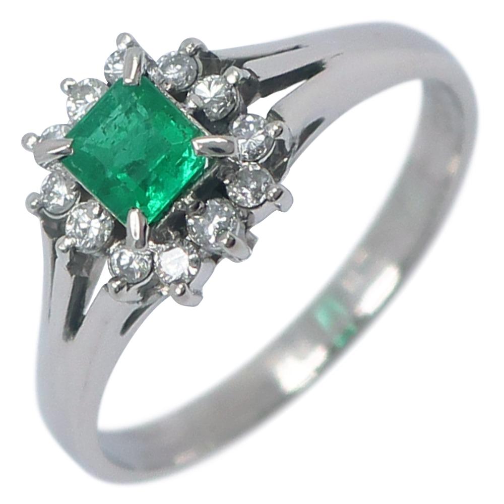 Ring green Pt900Platinum/Emerald/diamond #6.0(US Size) 3.9g Women Used
Ring green Pt900Platinum/Emerald/diamond #6.0(US Size) 3.9g Women Used