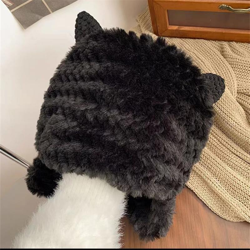 Уличная шапка из ягненка, женская, осень и зима, милая плюшевая шапка Lei Feng, показывает маленькое лицо, сохраняет тепло, утолщенная защитная шапка для ушей, большая окружность головы M(56-58cm) чёрный
Уличная шапка из ягненка, женская, осень и зима, милая плюшевая шапка Lei Feng, показывает маленькое лицо, сохраняет тепло, утолщенная защитная шапка для ушей, большая окружность головы M(56-58cm) чёрный