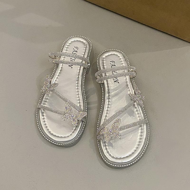 Лето 2025 новые красивые высококлассные пляжные сандалии на плоской подошве темпераментная женская обувь французские маленькие ароматные шлепанцы 40 серебряный
Лето 2025 новые красивые высококлассные пляжные сандалии на плоской подошве темпераментная женская обувь французские маленькие ароматные шлепанцы 40 серебряный